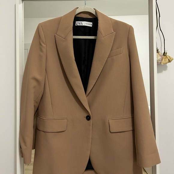 Zara Jackets & Blazers - Zara blazer